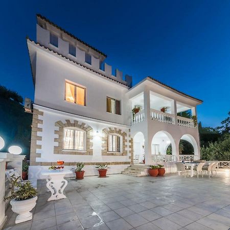 Áno Yerakaríon Amalia Country House מראה חיצוני תמונה